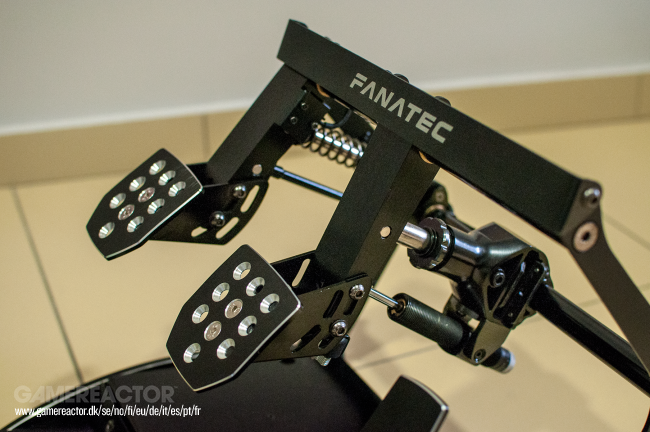 Fanatec ClubSport Wheelbase V2.5 + Pedals V3 Inverted