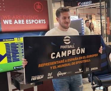 José Carlos Guillén revalida el título como mejor jugador español de eFootball 2022