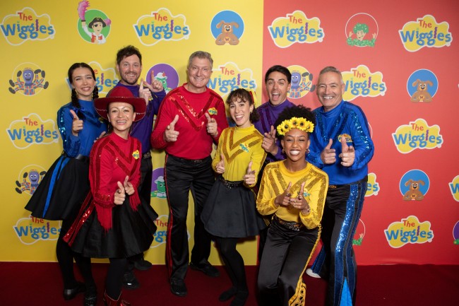 Los Wiggles atrapados en una prueba de éxtasis, después de que Blue Wiggle apareciera en un vídeo musical que alude al consumo de drogas